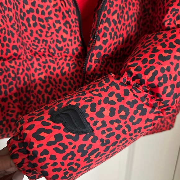 Fabletics Cropped Puffer Jacket - Picture 5 of 10